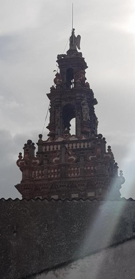 Entre Torres Villa Jerez De Los Caballeros Exteriör bild